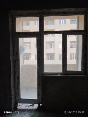 PVC balkon qapısı və pəncərə sistemi - Material: Ağ rəngli PVC profil lalafo.az -da PVC balkon qapısı və pəncərə sistemi - Material: Ağ rəngli PVC profil