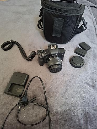 Canon EOS M50 güzgüsüz fotoaparat dəsti Komplekt: - Canon EOS M50 lalafo.az -da Canon EOS M50 güzgüsüz fotoaparat dəsti Komplekt: - Canon EOS M50