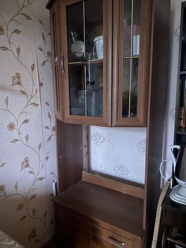 İşlənmiş, Açılan, 1 qapı Düz dolab, Servant, Rusiya lalafo.az -da İşlənmiş, Açılan, 1 qapı Düz dolab, Servant, Rusiya