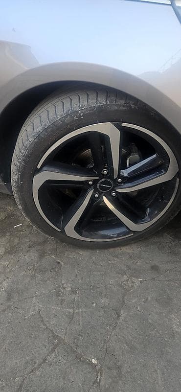 Disk təkər Vossen R 19, 5 Boltlu lalafo.az -da Disk təkər Vossen R 19, 5 Boltlu