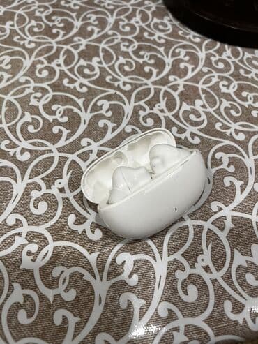 İşlənmiş Simsiz (Bluetooth) Qulaqcıqlar, rəng - Ağ lalafo.az -da İşlənmiş Simsiz (Bluetooth) Qulaqcıqlar, rəng - Ağ