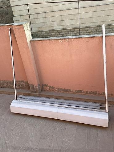 Jaluz qapi satilir, 3.50 enidi 3.10 hündürlüyü, tecili satilir 150 lalafo.az -da Jaluz qapi satilir, 3.50 enidi 3.10 hündürlüyü, tecili satilir 150