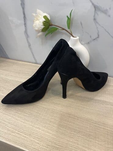 Tuflilər, Ölçü: 37, rəng - Qara, Yeni lalafo.az -da Tuflilər, Ölçü: 37, rəng - Qara, Yeni