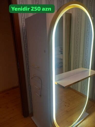 Vizajist masasi tezedi satilir 250 azn Her iki tərəfi və arxa hissəsi lalafo.az -da Vizajist masasi tezedi satilir 250 azn Her iki tərəfi və arxa hissəsi