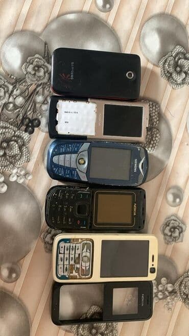 Hamısı birlikdə 40 manat Nokia, 2 samsung işləkdi. O birilərini də lalafo.az -da Hamısı birlikdə 40 manat Nokia, 2 samsung işləkdi. O birilərini də