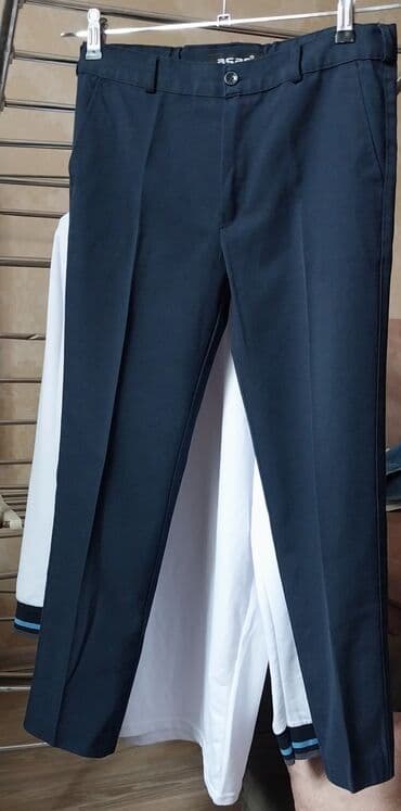 Məktəbli forması, Oğlan üçün, 9 - 10 yaş, İşlənmiş lalafo.az -da Məktəbli forması, Oğlan üçün, 9 - 10 yaş, İşlənmiş