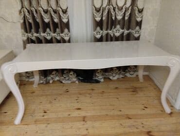 Klassik masa, Açılmayan, Taxta, Dördbucaq masa lalafo.az -da — 1 Klassik masa, Açılmayan, Taxta, Dördbucaq masa — 1