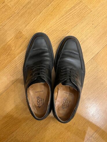 Ecco brendi ayaqqabi. Baha alinib lalafo.az -da Ecco brendi ayaqqabi. Baha alinib