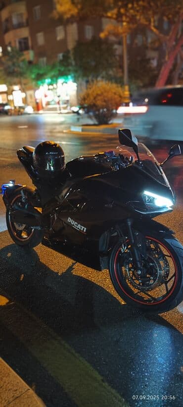 Sürücülük vəsiqəsi və nömrə tələb olunmur.cox rahatlıqla sürmək lalafo.az -da Sürücülük vəsiqəsi və nömrə tələb olunmur.cox rahatlıqla sürmək