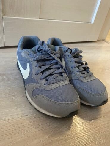 Nike kişi/kadın idman ayaqqabısı - Model: Nike retro qaçış tərzi lalafo.az -da Nike kişi/kadın idman ayaqqabısı - Model: Nike retro qaçış tərzi