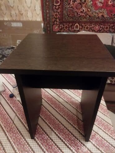 Taxta taburetkalar 1 ədədi - 10 manat 4 ədəd var lalafo.az -da Taxta taburetkalar 1 ədədi - 10 manat 4 ədəd var