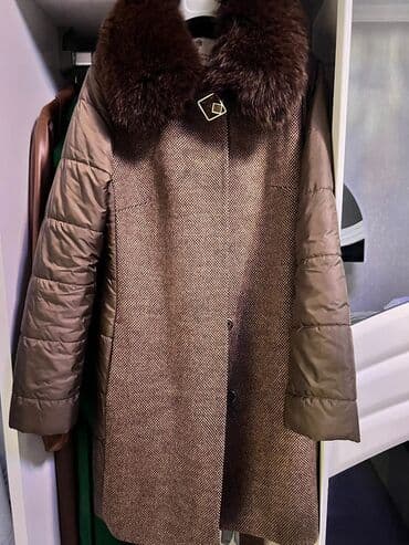 2-3 dəfə geyilib təzədir 40 bədən Qadın palto - Rəng: qəhvəyi lalafo.az -da 2-3 dəfə geyilib təzədir 40 bədən Qadın palto - Rəng: qəhvəyi