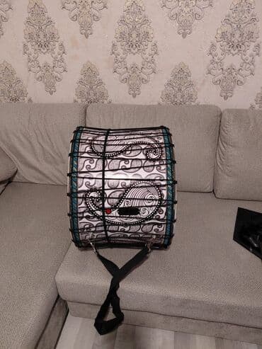 Ud: LED işıqlı nağara – böyük ölçü, çiyin qayışı ilə - Korpus: dekorativ lalafo.az -da — 4 Ud: LED işıqlı nağara – böyük ölçü, çiyin qayışı ilə - Korpus: dekorativ — 4