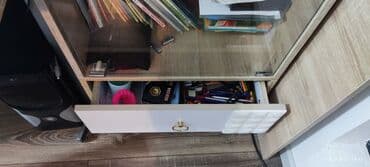 Şüşəli dolab vitrini, İşlənmiş, Ödənişli çatdırılma lalafo.az -da Şüşəli dolab vitrini, İşlənmiş, Ödənişli çatdırılma