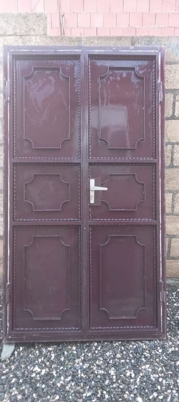 Metaldan hazırlanmış ikiqanadlı giriş qapısı - Material: qalın metal lalafo.az -da Metaldan hazırlanmış ikiqanadlı giriş qapısı - Material: qalın metal