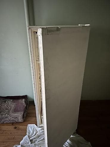 Bir qapılı məişət soyuducusu Xüsusiyyətlər: - Üst hissədə ayrıca lalafo.az -da Bir qapılı məişət soyuducusu Xüsusiyyətlər: - Üst hissədə ayrıca