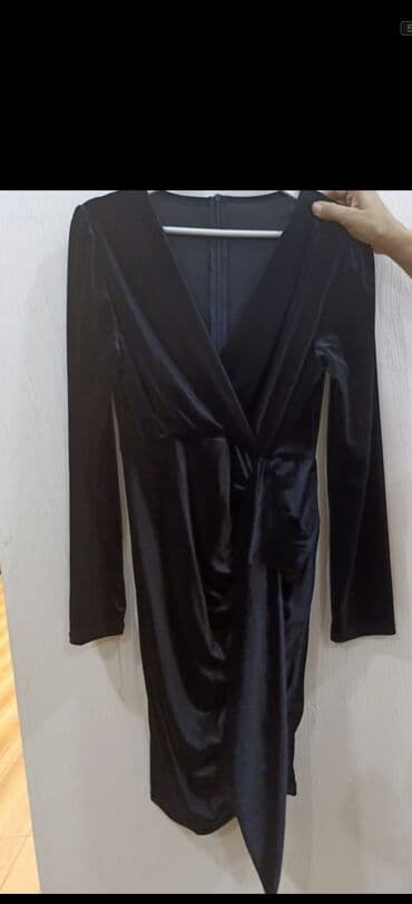 Ölçü L 10azn bir dəfə geyinilib lalafo.az -da Ölçü L 10azn bir dəfə geyinilib