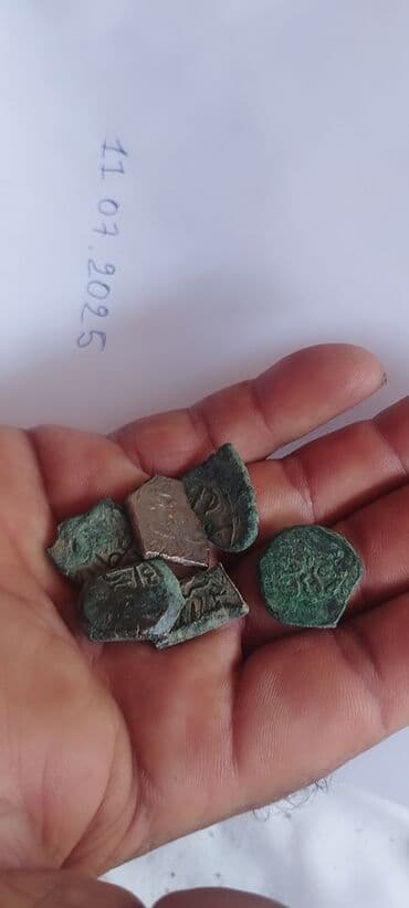 Məhsul paketi: qədim üslublu əşyalar toplusu - Xəncər/qılınc: Uzun lalafo.az -da Məhsul paketi: qədim üslublu əşyalar toplusu - Xəncər/qılınc: Uzun