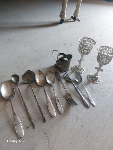 Kolleksiya üçün vintage metal süfrə qabları və aksesuarlar dəsti lalafo.az -da Kolleksiya üçün vintage metal süfrə qabları və aksesuarlar dəsti