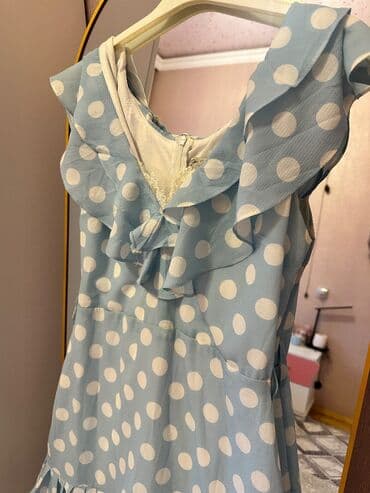 36-38 bədənə uyğundur. ( Malamerkadır). 2 dəfə geynilib. Arxası lalafo.az -da 36-38 bədənə uyğundur. ( Malamerkadır). 2 dəfə geynilib. Arxası