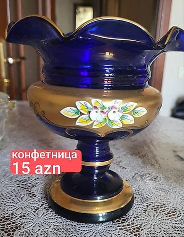 Şirniyyat qabı (konfet qabı) - Material: rəngli şüşə - Rəng at lalafo.az Şirniyyat qabı (konfet qabı) - Material: rəngli şüşə - Rəng