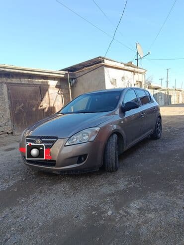 Kia Ceed: 1.6 l | 2007 il Hetçbek lalafo.az -da Kia Ceed: 1.6 l | 2007 il Hetçbek