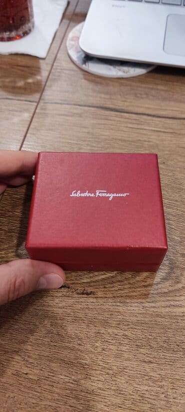 Salvatore ferragamo(zaponki) qol duymesi. 100% original. Made in lalafo.az -da Salvatore ferragamo(zaponki) qol duymesi. 100% original. Made in