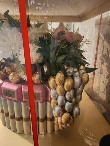 Шоколадные букеты: İçindəkilər-Alman şokoladı mossart Belçika şokoladı-liege Ferrero at lalafo.az — 2 Шоколадные букеты: İçindəkilər-Alman şokoladı mossart Belçika şokoladı-liege Ferrero — 2