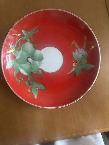 Boşqablar, 1 əd, rəng - Qırmızı, Farfor, SSRİ lalafo.az -da Boşqablar, 1 əd, rəng - Qırmızı, Farfor, SSRİ