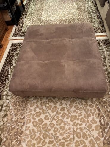 Pufik oturacaq, Parça lalafo.az -da Pufik oturacaq, Parça