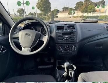 Günəşlidə V massivində (Bazarstire marektin arxası) 9 mərtəbəli lalafo.az -da Günəşlidə V massivində (Bazarstire marektin arxası) 9 mərtəbəli