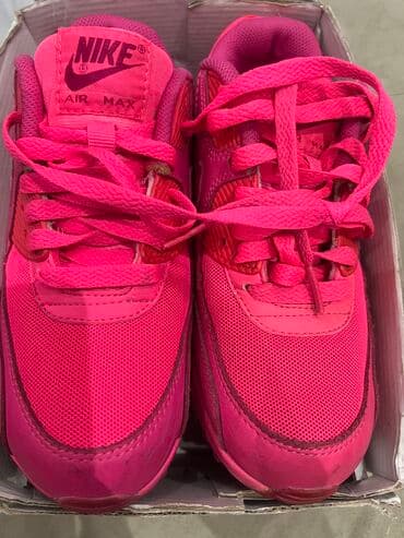 İdeal vəziyyətdə çox az geyilib ölçü şəkildə göstərilib lalafo.az -da İdeal vəziyyətdə çox az geyilib ölçü şəkildə göstərilib