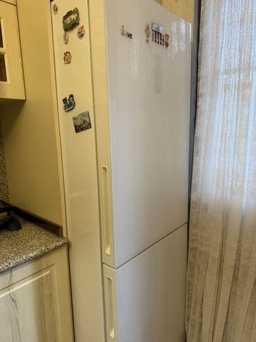 Nehrə aparatları: 2 qapılı Talberg Soyuducu Satılır, rəng - Ağ lalafo.az -da — 2 Nehrə aparatları: 2 qapılı Talberg Soyuducu Satılır, rəng - Ağ — 2