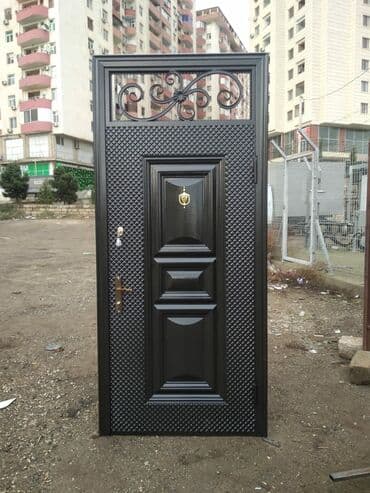 Yeni Giriş qapısı Ödənişli çatdırılma lalafo.az -da Yeni Giriş qapısı Ödənişli çatdırılma