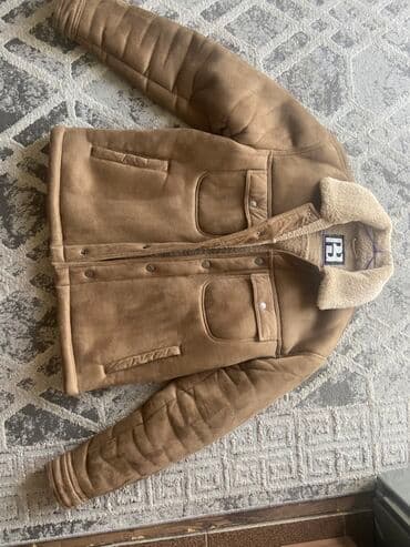 Kurtka, Zamşa, Qış, PULL&BEAR lalafo.az -da Kurtka, Zamşa, Qış, PULL&BEAR