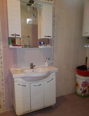 Гаражи: Bineqedide resulzadede 2 mertebe bina evinfe 3 otaqli ev 500 azn ev at lalafo.az — 8 Гаражи: Bineqedide resulzadede 2 mertebe bina evinfe 3 otaqli ev 500 azn ev — 8