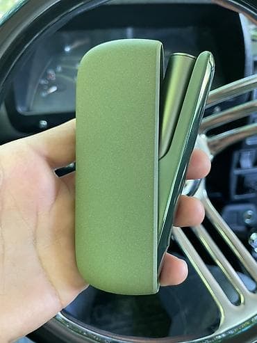 IQOS ily (tütünü qızdıran cihaz) – yaşıl rəng - Komplekt: şarjedici at lalafo.az IQOS ily (tütünü qızdıran cihaz) – yaşıl rəng - Komplekt: şarjedici