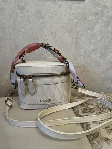 Əl çantası lalafo.az -da Əl çantası