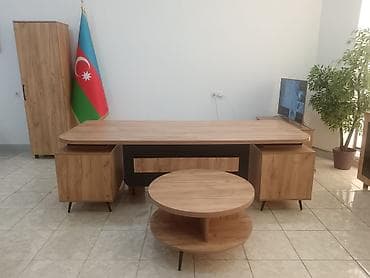 Ofis mebel dəsti Tərkib: - Böyük iş masası: geniş üst səth, iki yan lalafo.az -da Ofis mebel dəsti Tərkib: - Böyük iş masası: geniş üst səth, iki yan