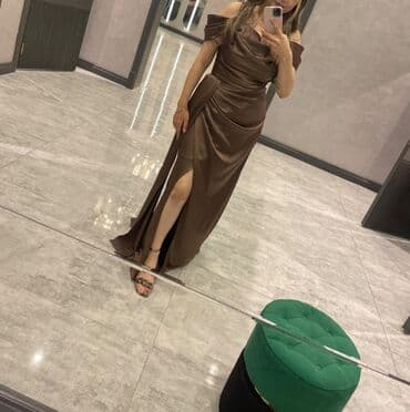 1defe geyinilib.38olcudur.170manata alinib 100manata satilir lalafo.az -da 1defe geyinilib.38olcudur.170manata alinib 100manata satilir