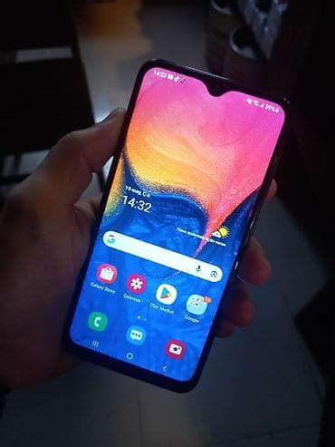 Samsung Galaxy A10, 32 ГБ, цвет - Черный, Две SIM карты, Кнопочный, Face ID at lalafo.az Samsung Galaxy A10, 32 ГБ, цвет - Черный, Две SIM карты, Кнопочный, Face ID