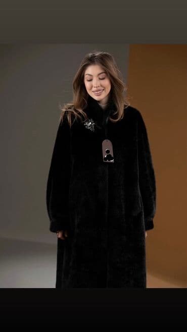 Эко шуба, размер стандарт Qadınlar üçün uzun qara paltok/şuba. - lalafo.az -da Эко шуба, размер стандарт Qadınlar üçün uzun qara paltok/şuba. -