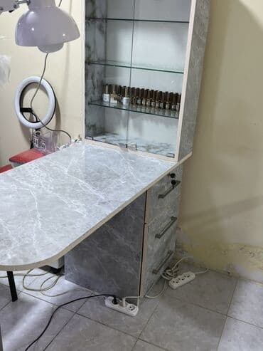 Düz masa, Siyirməli, Polkalı, Teksturalı laminat lalafo.az -da Düz masa, Siyirməli, Polkalı, Teksturalı laminat