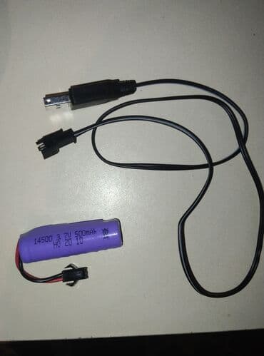 Uşaq maşını üçün 3.7 volt 500 ah adaptoruda üstündə verilir lalafo.az -da Uşaq maşını üçün 3.7 volt 500 ah adaptoruda üstündə verilir