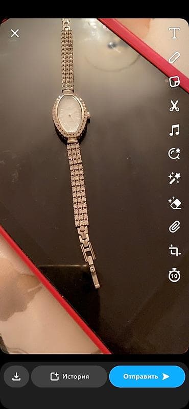 Gümüş saat.200 azn.işlənmiş.Çox gözəl durumda.Baha alınıb lalafo.az -da Gümüş saat.200 azn.işlənmiş.Çox gözəl durumda.Baha alınıb