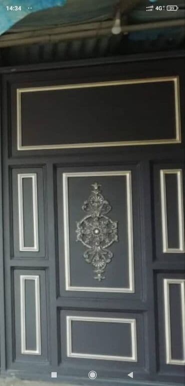 Metal qapı – klassik dizayn - Material: qalın metal konstruksiya - lalafo.az -da Metal qapı – klassik dizayn - Material: qalın metal konstruksiya -