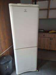 İşlənmiş 2 qapılı Indesit Soyuducu Satılır, rəng - Ağ lalafo.az -da İşlənmiş 2 qapılı Indesit Soyuducu Satılır, rəng - Ağ