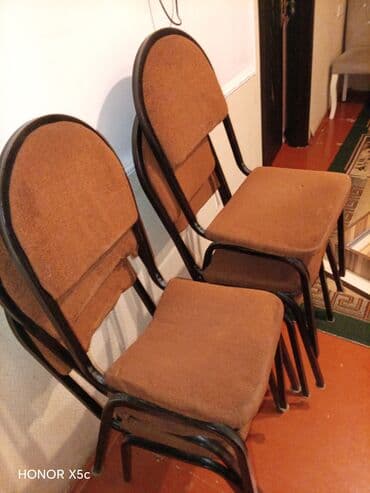 Yığılabilən metal karkaslı stullar – dəst halında - Rəng: qəhvəyi lalafo.az -da Yığılabilən metal karkaslı stullar – dəst halında - Rəng: qəhvəyi