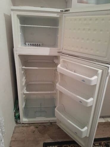 İşlənmiş 2 qapılı Beko Soyuducu Satılır, rəng - Ağ, Dolab içi lalafo.az -da İşlənmiş 2 qapılı Beko Soyuducu Satılır, rəng - Ağ, Dolab içi