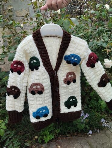 Uşaq üçün əl işi toxunma kardiqan - Material: qalın, yumşaq lalafo.az -da Uşaq üçün əl işi toxunma kardiqan - Material: qalın, yumşaq